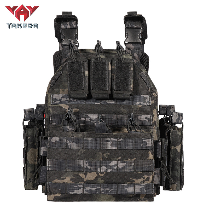 YAKEDA Gilet tattico 1000D Pol - Summer Clothing Release recensione e prezzo