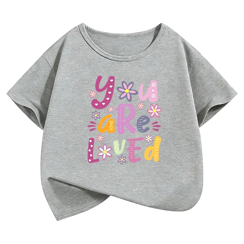 T-shirt con design You Are Lov - Summer Loving Kids Clothing recensione e prezzo