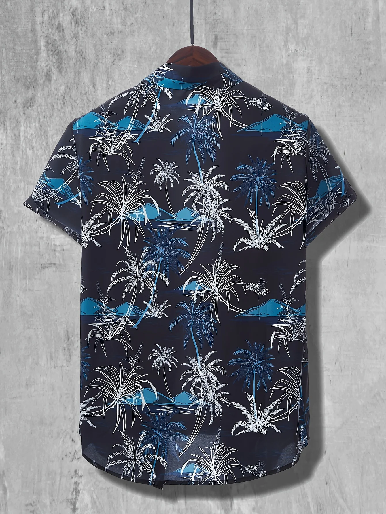 Camicia hawaiana con stampa di - Summer Clothing Resort recensione e prezzo